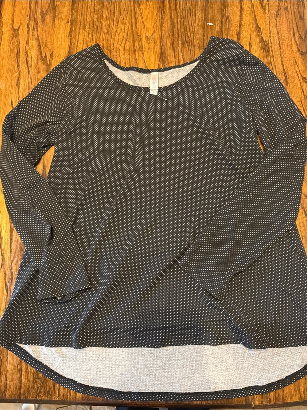 3/$25 Lularoe Long Sleeve Scoop Neck Polka Dot Top - Black size large